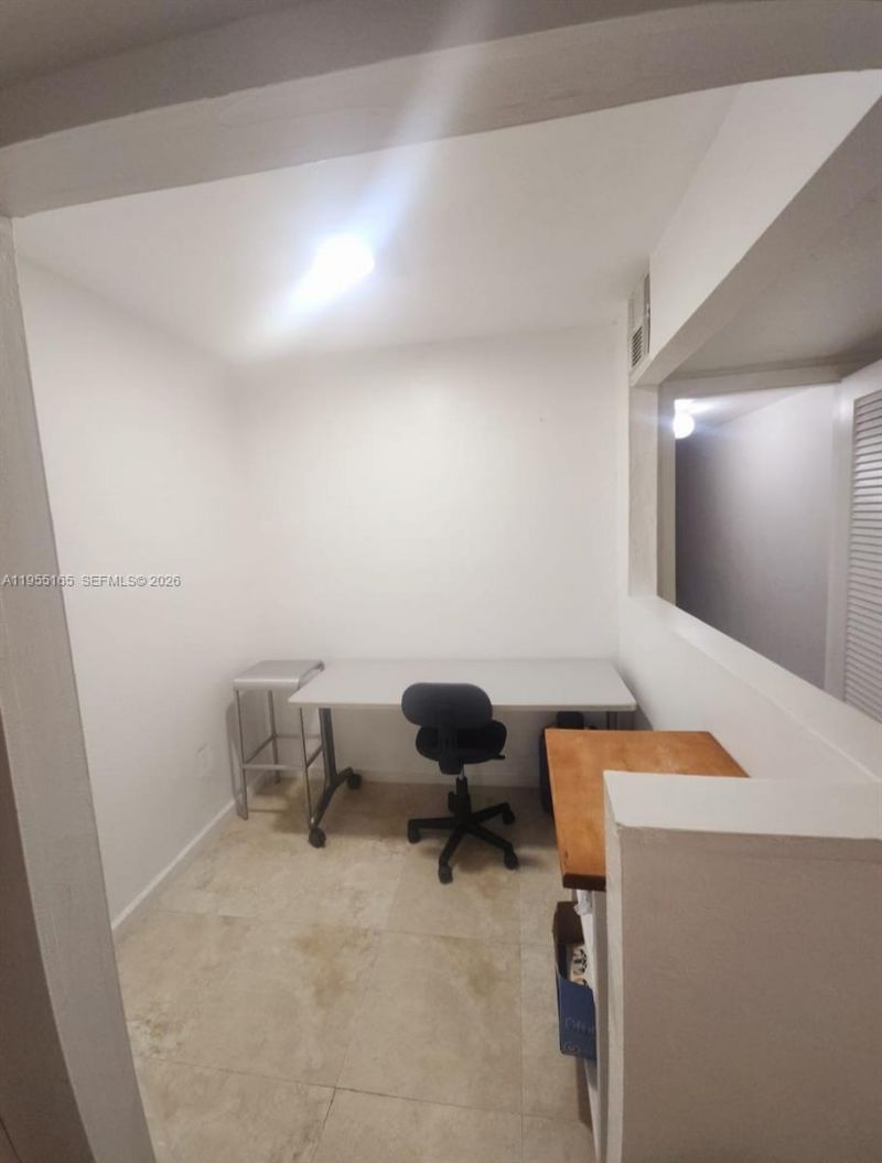 11960 NE 19th Dr, Unit 10, North Miami, FL 33181 Photo