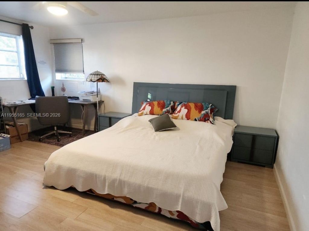 11960 NE 19th Dr, Unit 10, North Miami, FL 33181 Photo