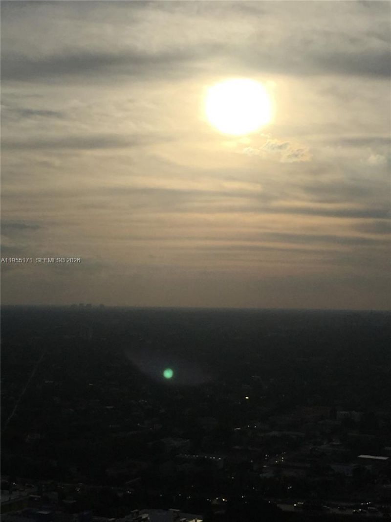 88 SW 7th St , Unit 3711, Miami, FL 33130 Photo