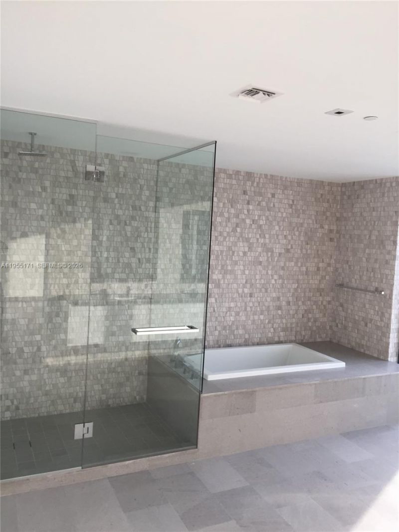 88 SW 7th St , Unit 3711, Miami, FL 33130 Photo