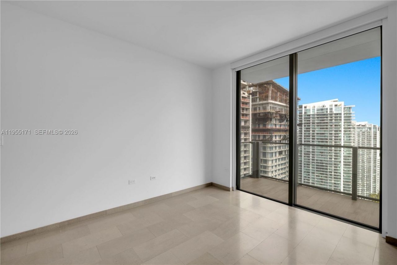 88 SW 7th St, Unit 3711, Miami, FL 33130 Photo