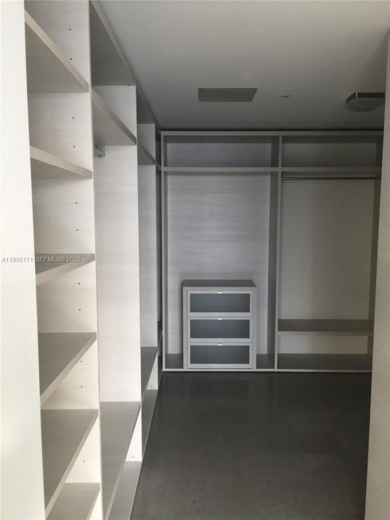 88 SW 7th St , Unit 3711, Miami, FL 33130 Photo