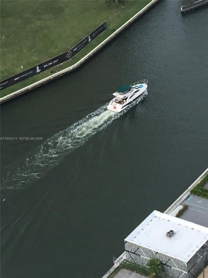 88 SW 7th St , Unit 3711, Miami, FL 33130 Photo