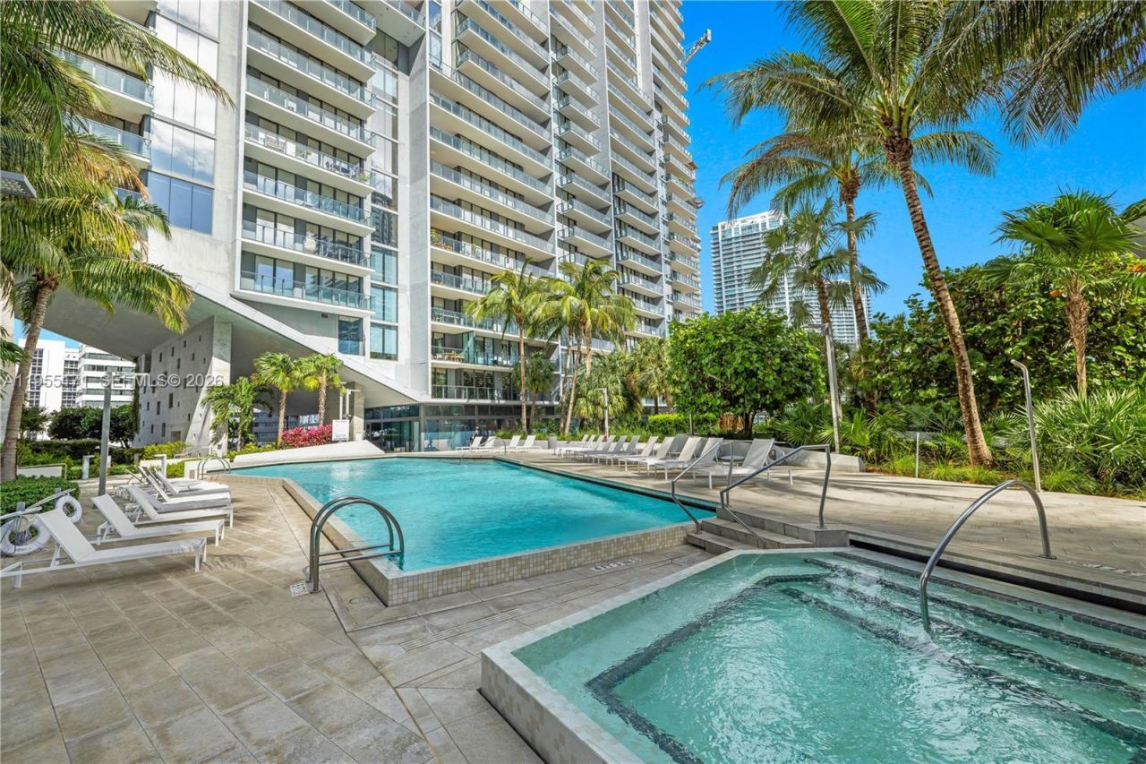 88 SW 7th St, Unit 3711, Miami, FL 33130 Photo