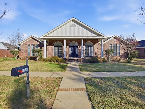 29634 St George Street, Daphne, AL 36526