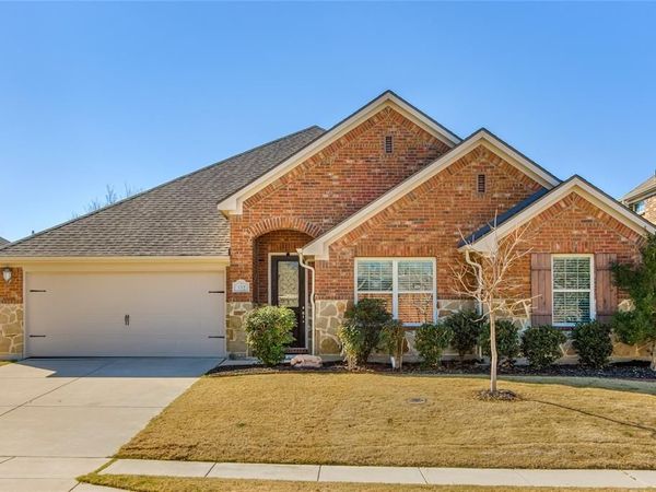 332 Chinchester Drive, Roanoke, TX 76262