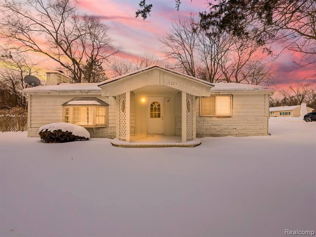 25323 Orchard Lake Road, Farmington Hills, MI 48336 Main Photo