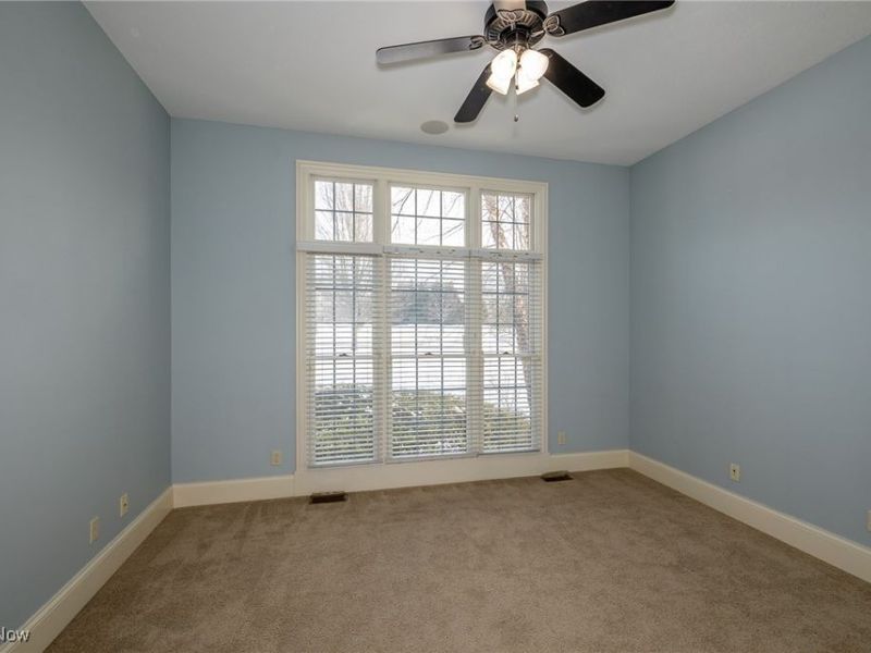 4025 Meadowvale Court, Akron, OH 44333 Photo 22