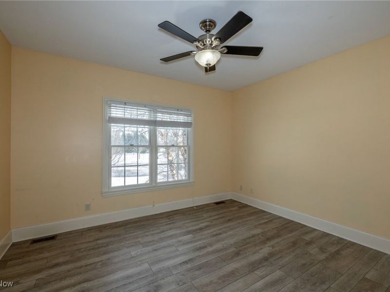 4025 Meadowvale Court, Akron, OH 44333 Photo 27