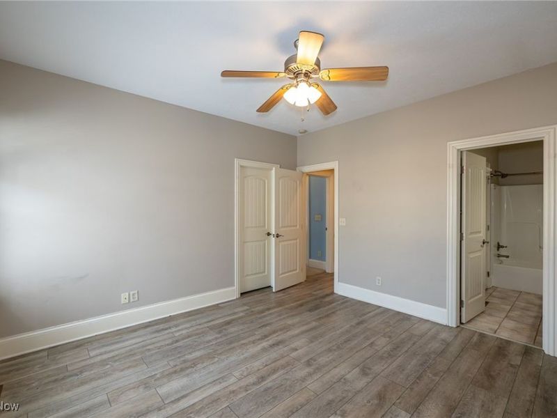 4025 Meadowvale Court, Akron, OH 44333 Photo 30