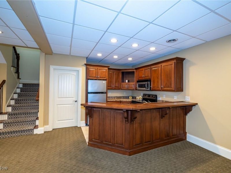 4025 Meadowvale Court, Akron, OH 44333 Photo 37