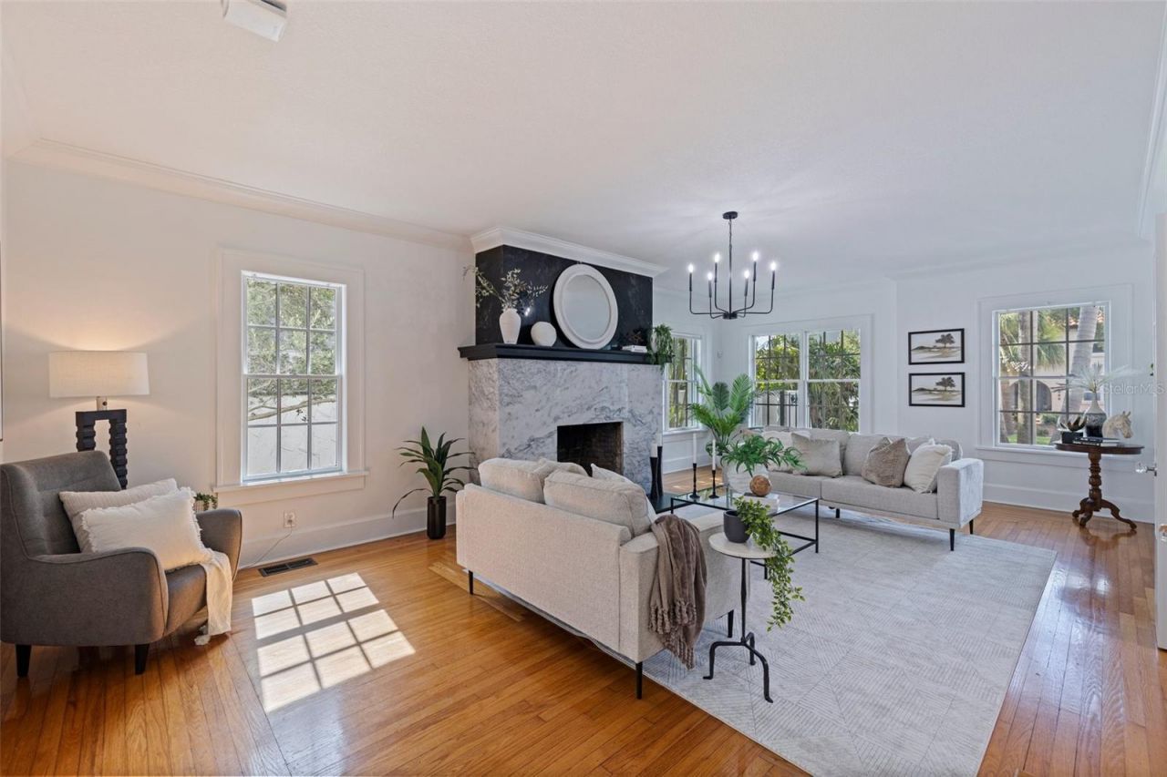 1920 Cherry Street Ne, Saint Petersburg, FL 33704 Photo