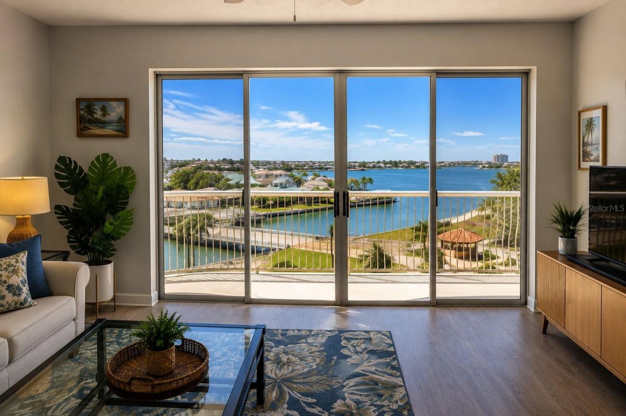 4900 Brittany Drive S, Unit 610, Saint Petersburg, FL 33715 Main Photo