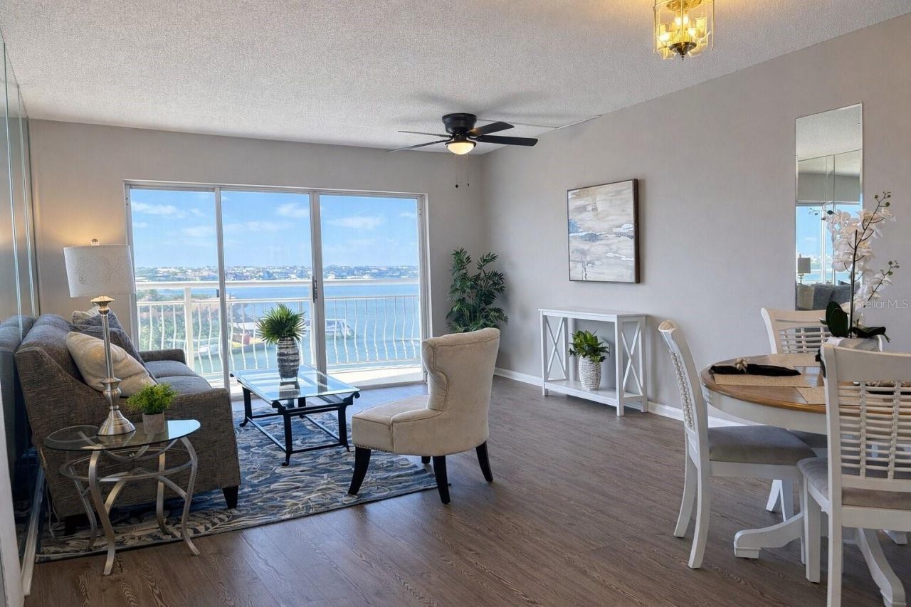 4900 Brittany Drive S, Unit 610, Saint Petersburg, FL 33715 Photo