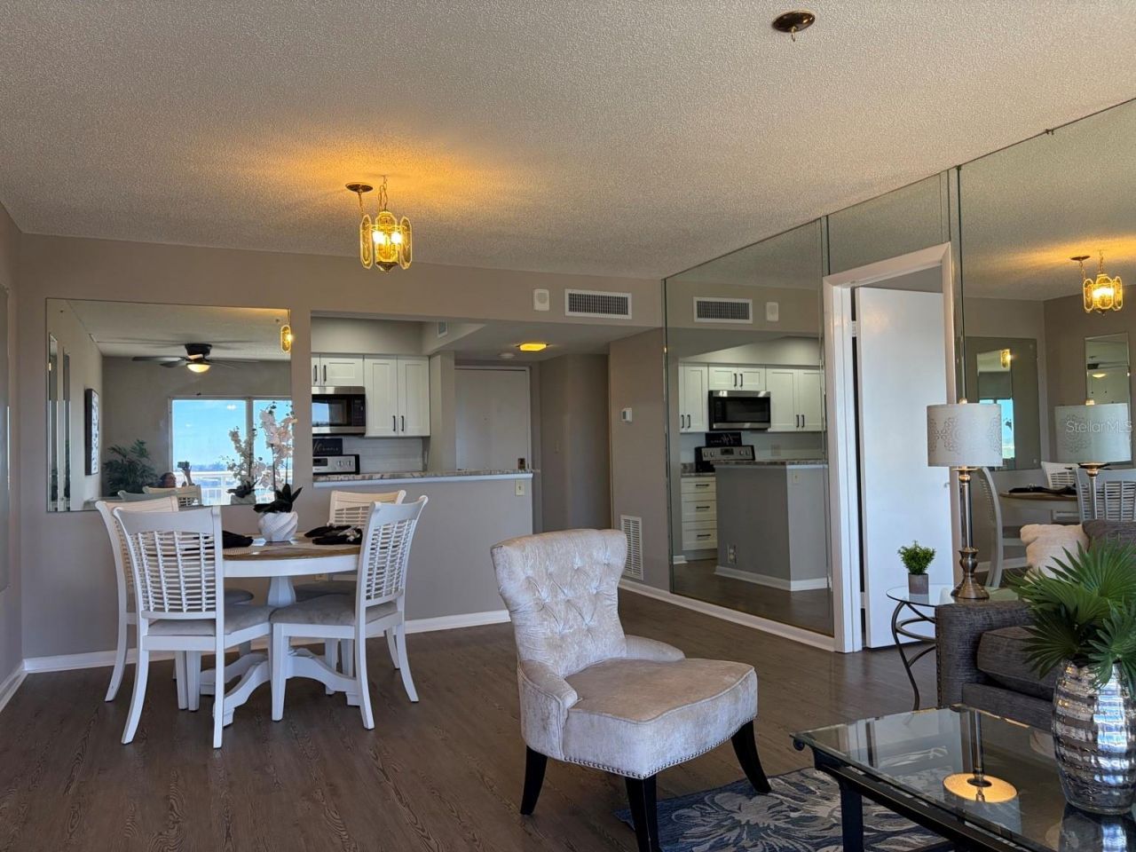 4900 Brittany Drive S, Unit 610, Saint Petersburg, FL 33715 Photo