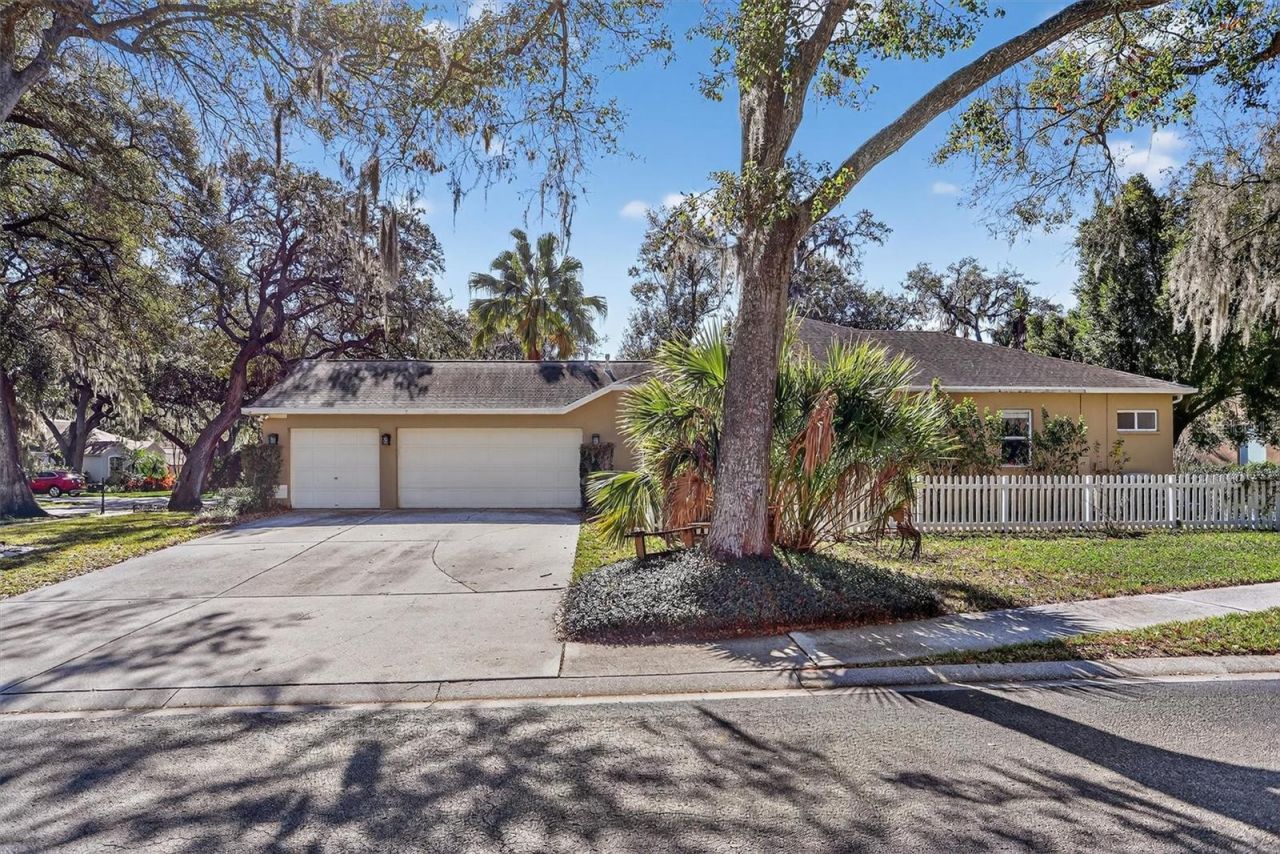 502 Little Eagle Court, Valrico, FL 33594 Photo