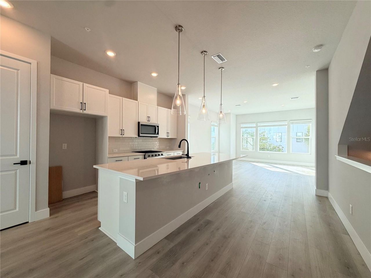 482 31st Way N, Saint Petersburg, FL 33713 Photo