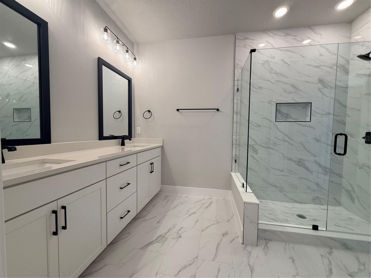 482 31st Way N, Saint Petersburg, FL 33713 Photo