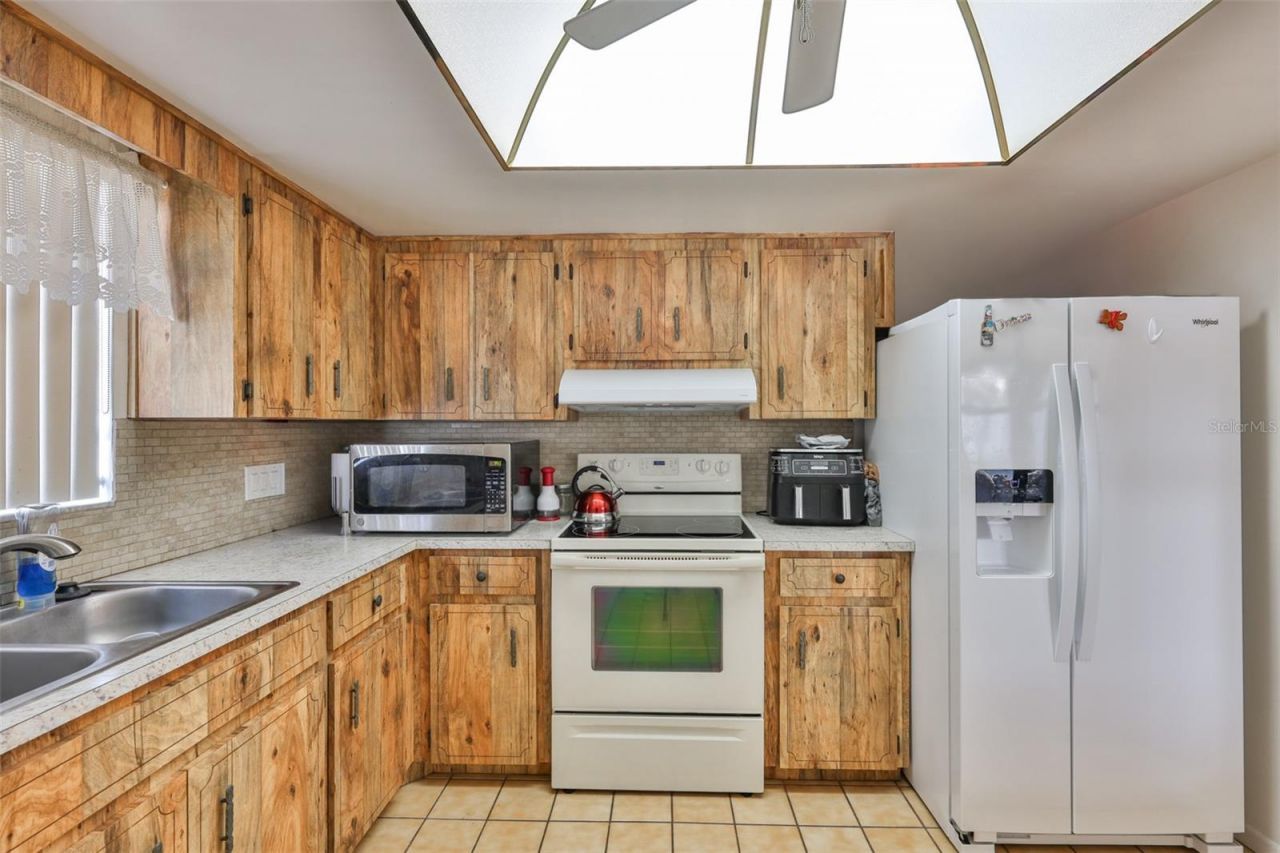 5534 22nd Avenue N, Saint Petersburg, FL 33710 Photo