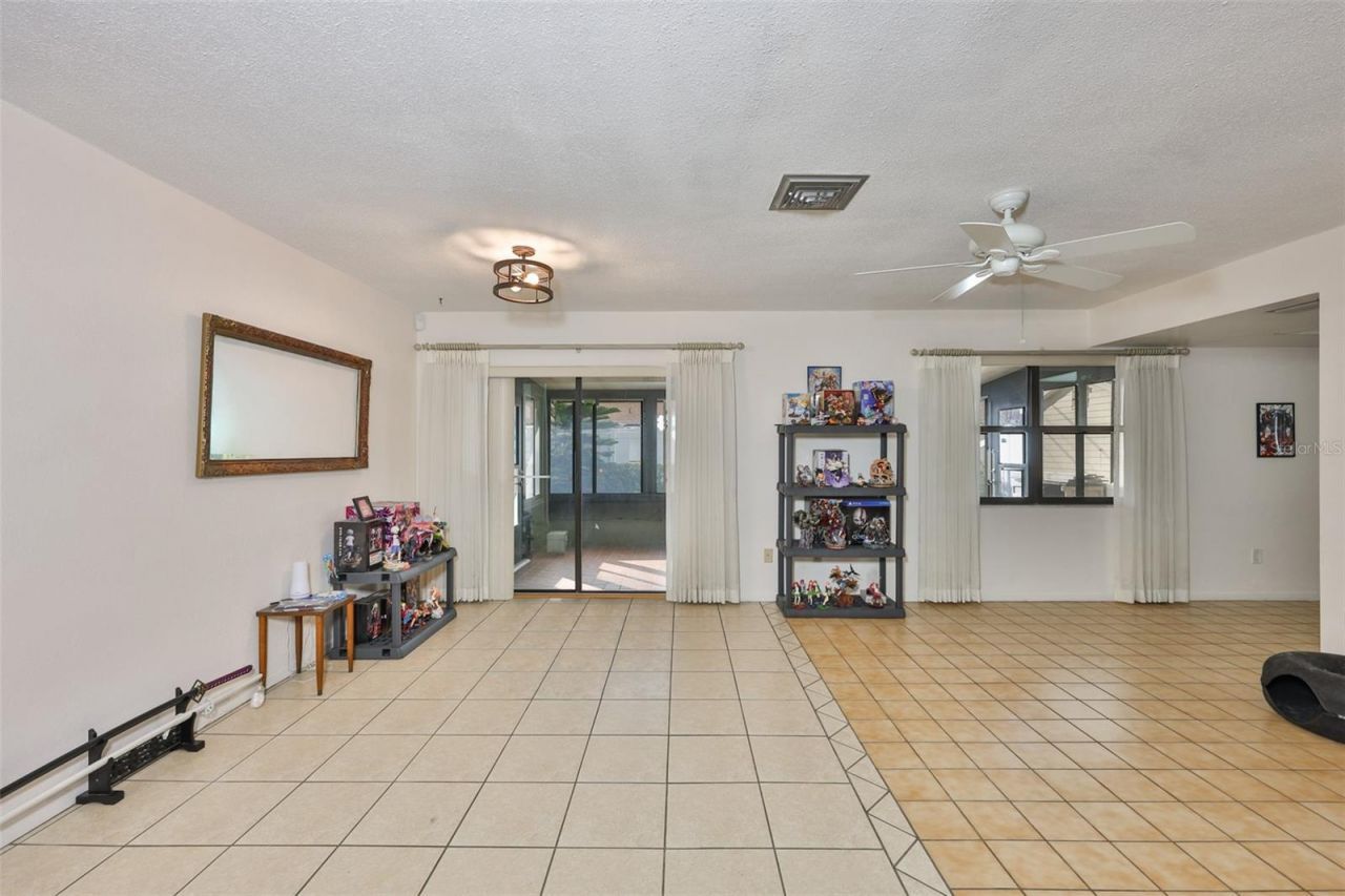 5534 22nd Avenue N, Saint Petersburg, FL 33710 Photo