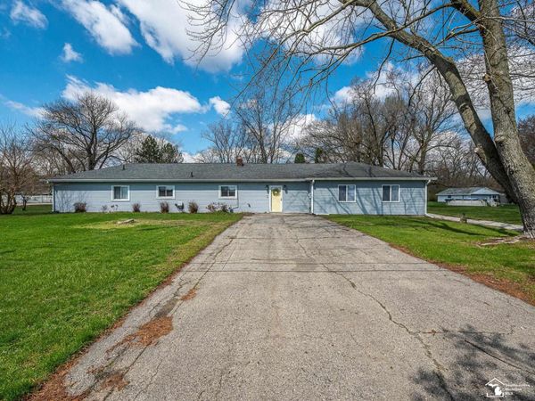 2525 Reinhardt Road, Monroe, MI 48162