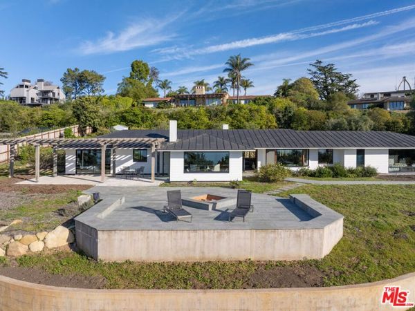 3236 Campanil Drive, Santa Barbara, CA 93109