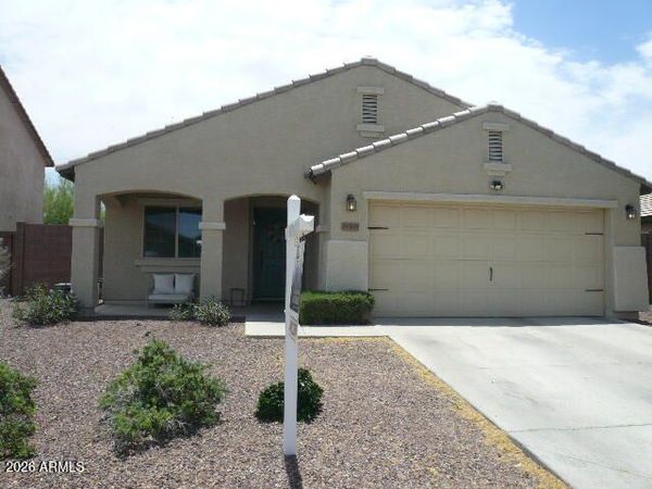 18599 W ILLINI Street, Goodyear, AZ 85338