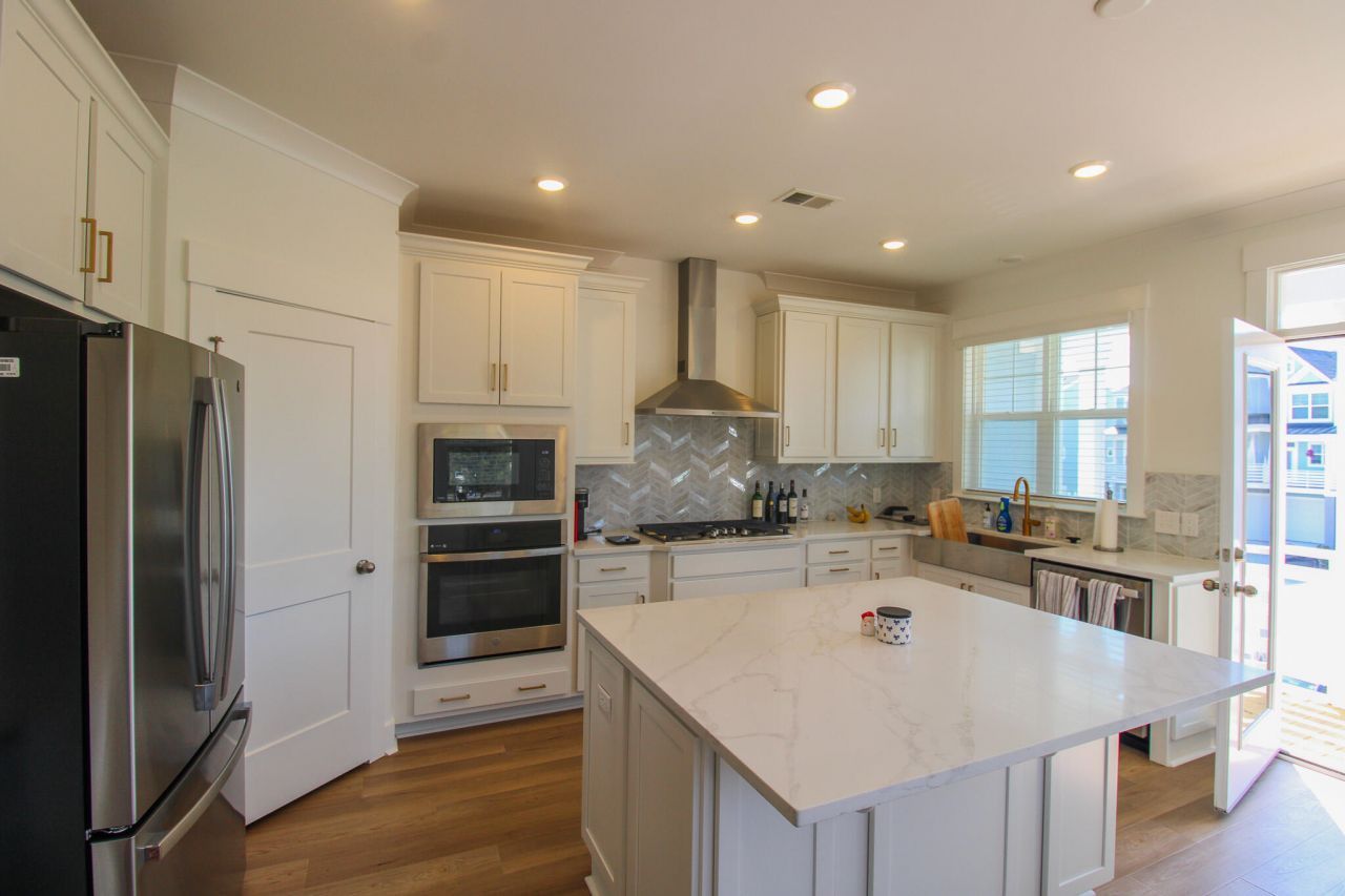 406 Katies Scenic Court Photo 4