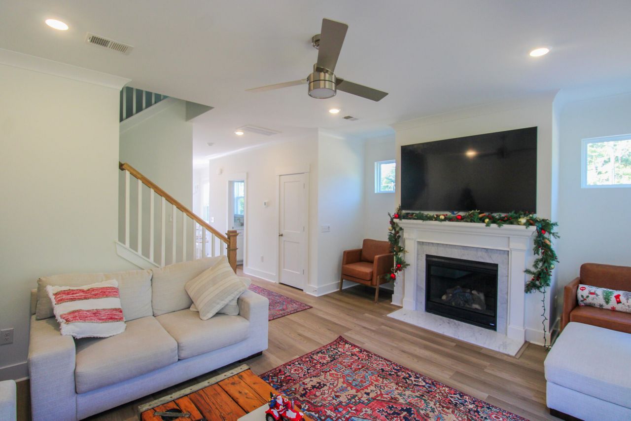 406 Katies Scenic Court Photo 9