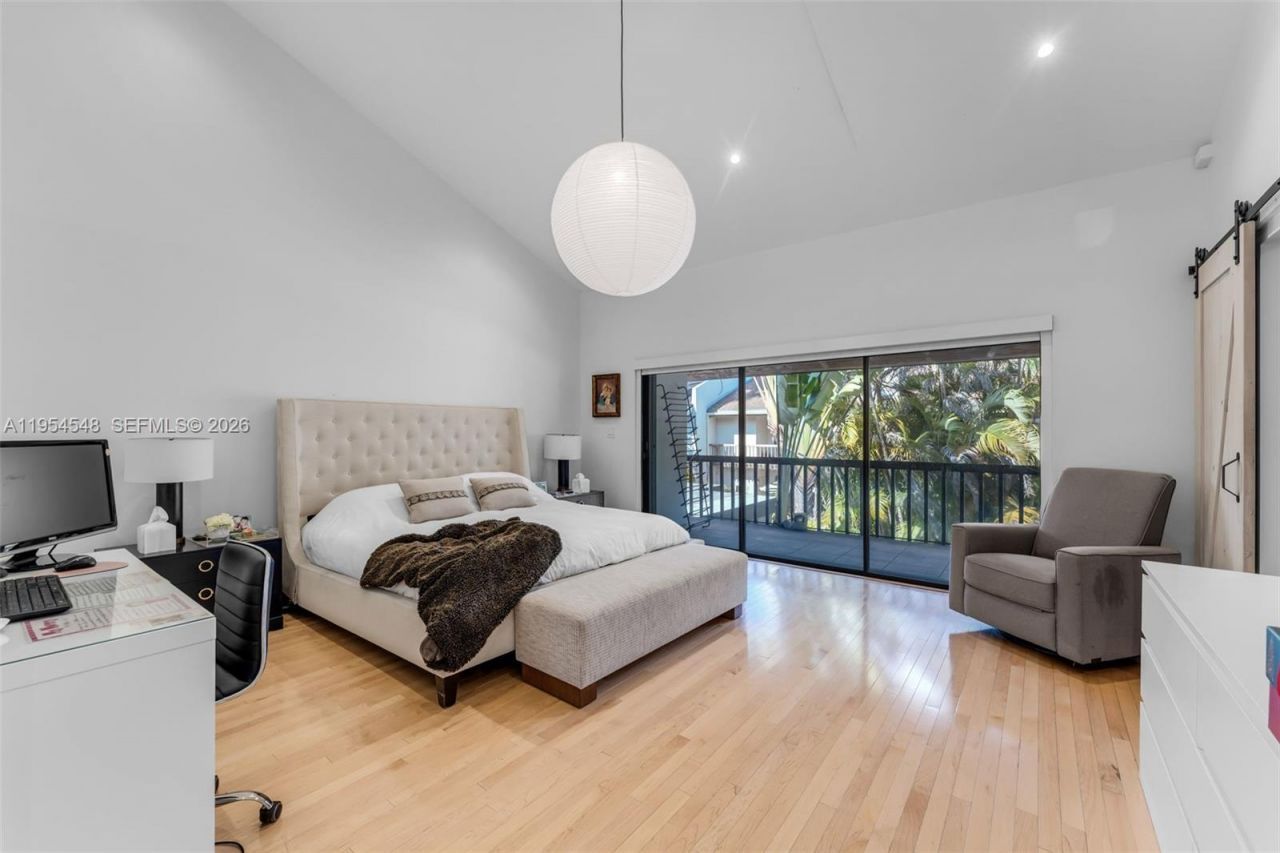 6611 SW 72nd St, Unit 38, South Miami, FL 33143 Photo