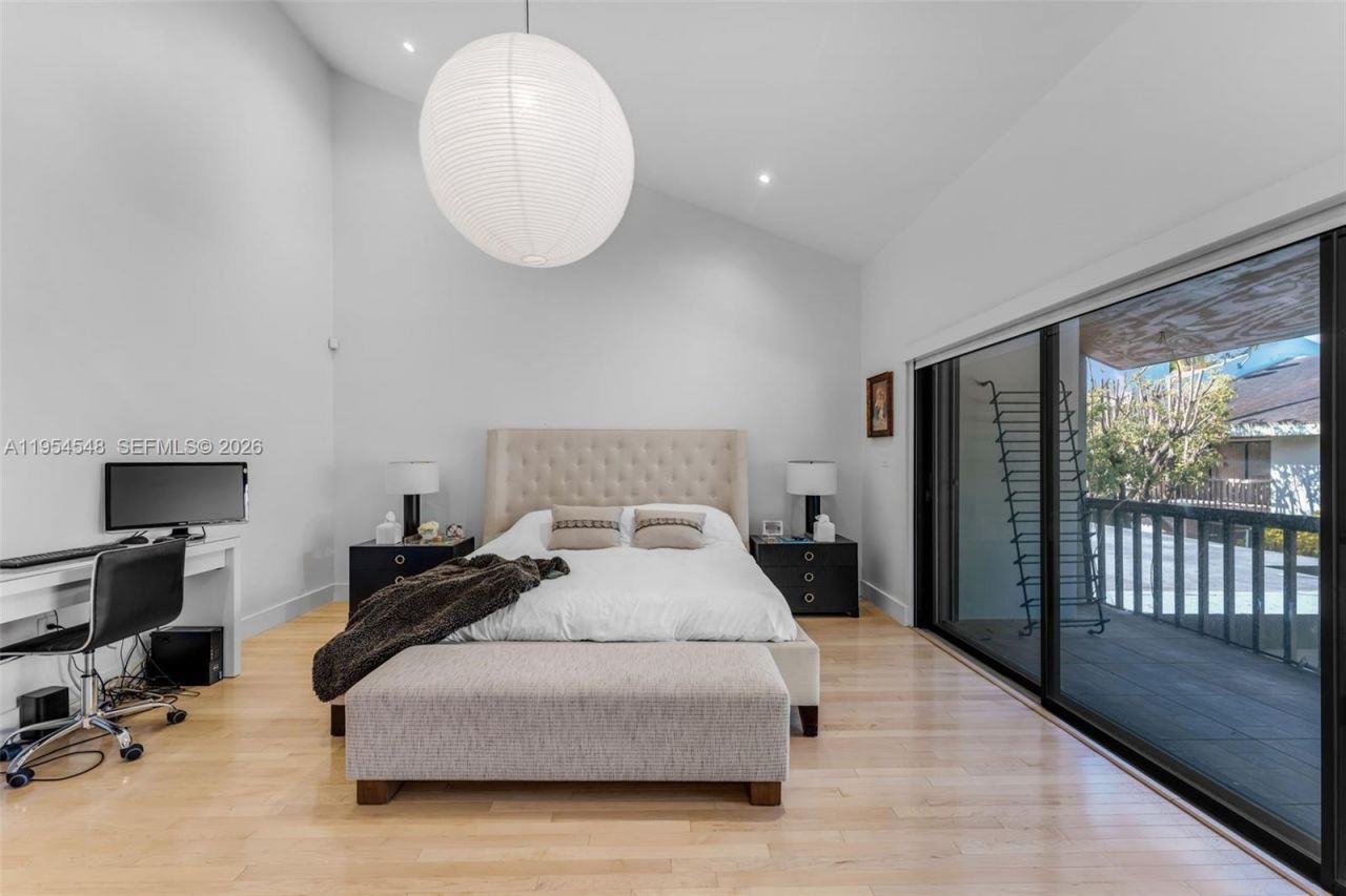 6611 SW 72nd St, Unit 38, South Miami, FL 33143 Photo