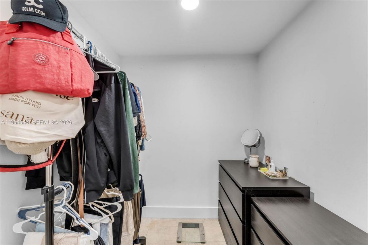 6611 SW 72nd St, Unit 38, South Miami, FL 33143 Photo