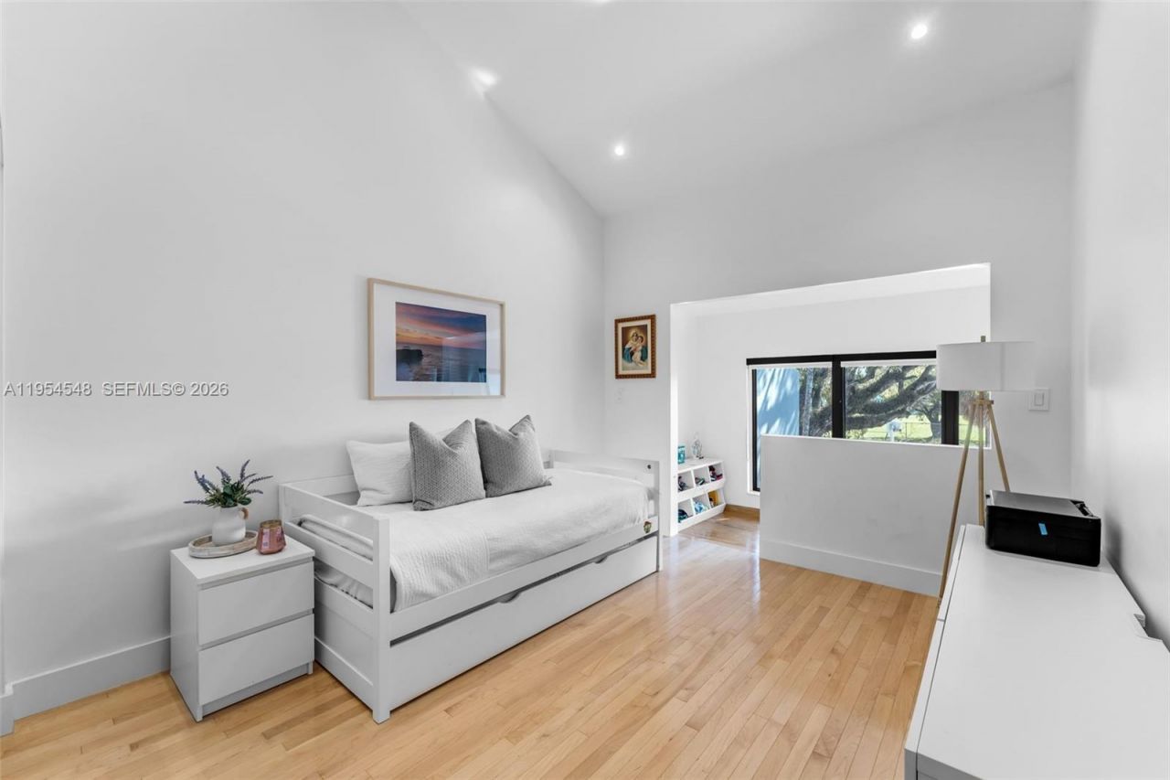 6611 SW 72nd St, Unit 38, South Miami, FL 33143 Photo