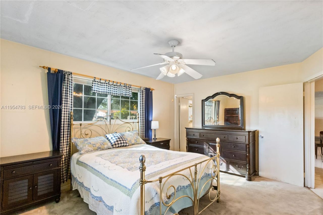 2201 NW 87th Ave, Pembroke Pines, FL 33024 Photo