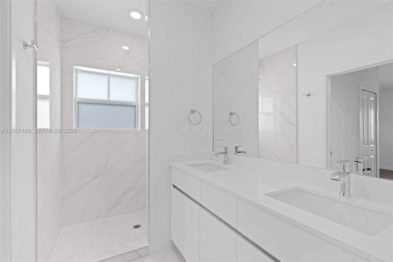 27333 SW 133rd Path, Homestead, FL 33032 Photo