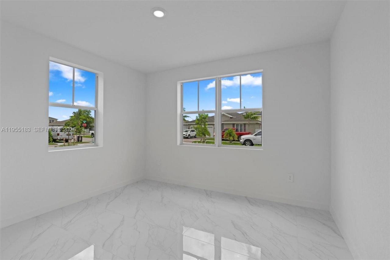 27333 SW 133rd Path, Homestead, FL 33032 Photo