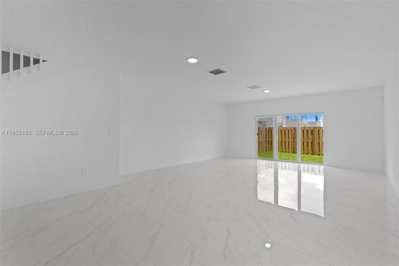 27333 SW 133rd Path, Homestead, FL 33032 Photo