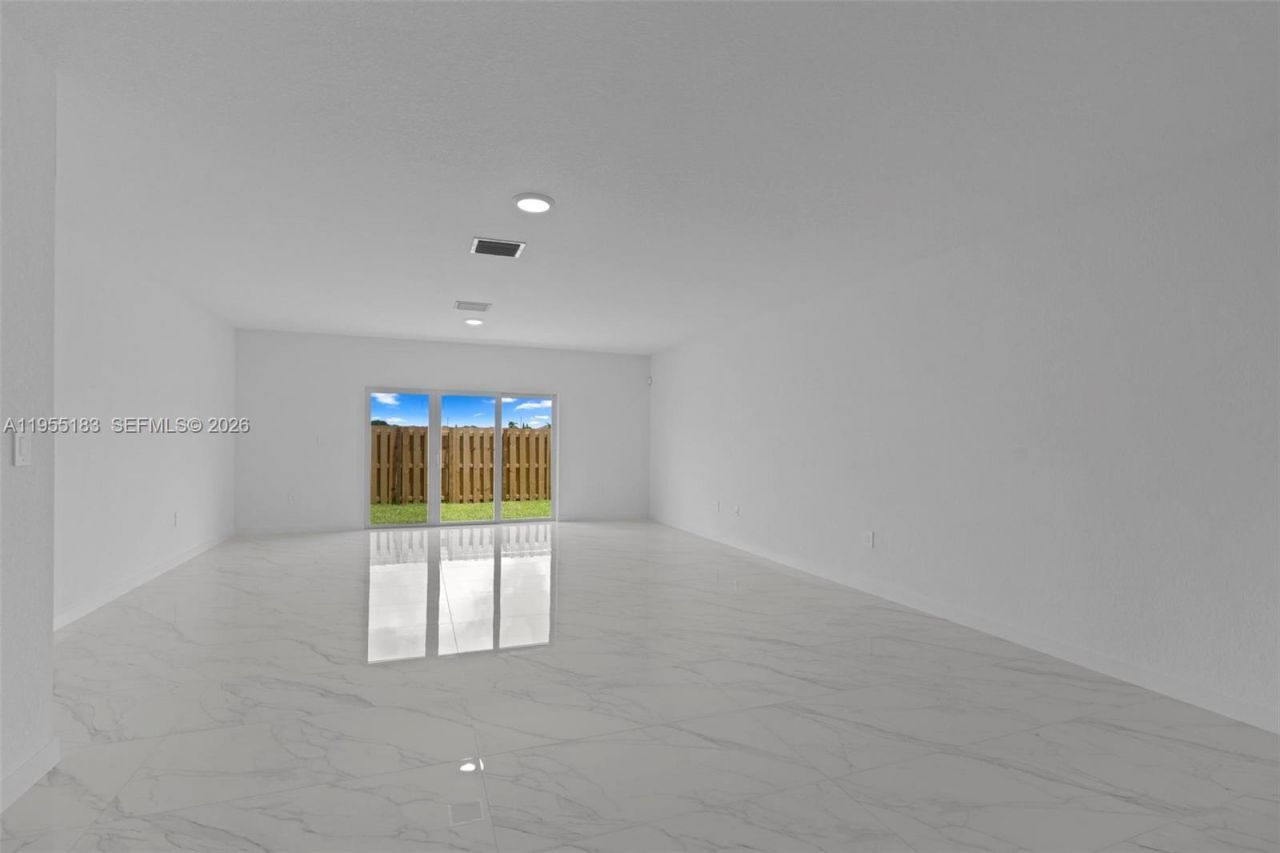 27333 SW 133rd Path, Homestead, FL 33032 Photo
