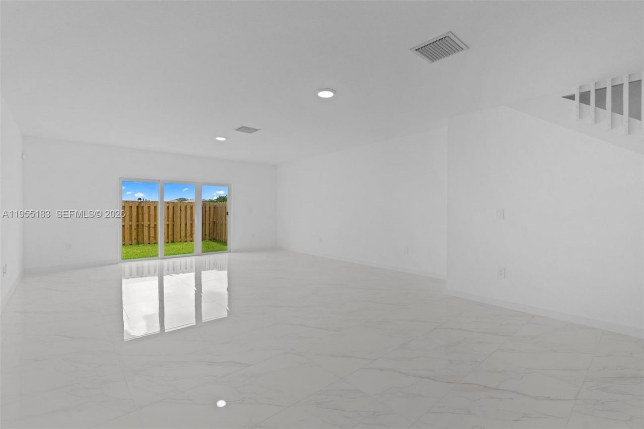 27333 SW 133rd Path, Homestead, FL 33032 Photo