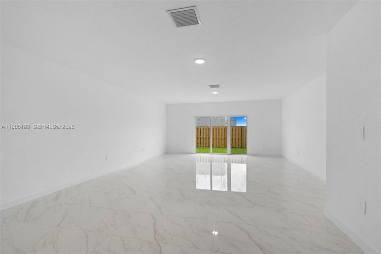27333 SW 133rd Path, Homestead, FL 33032 Photo
