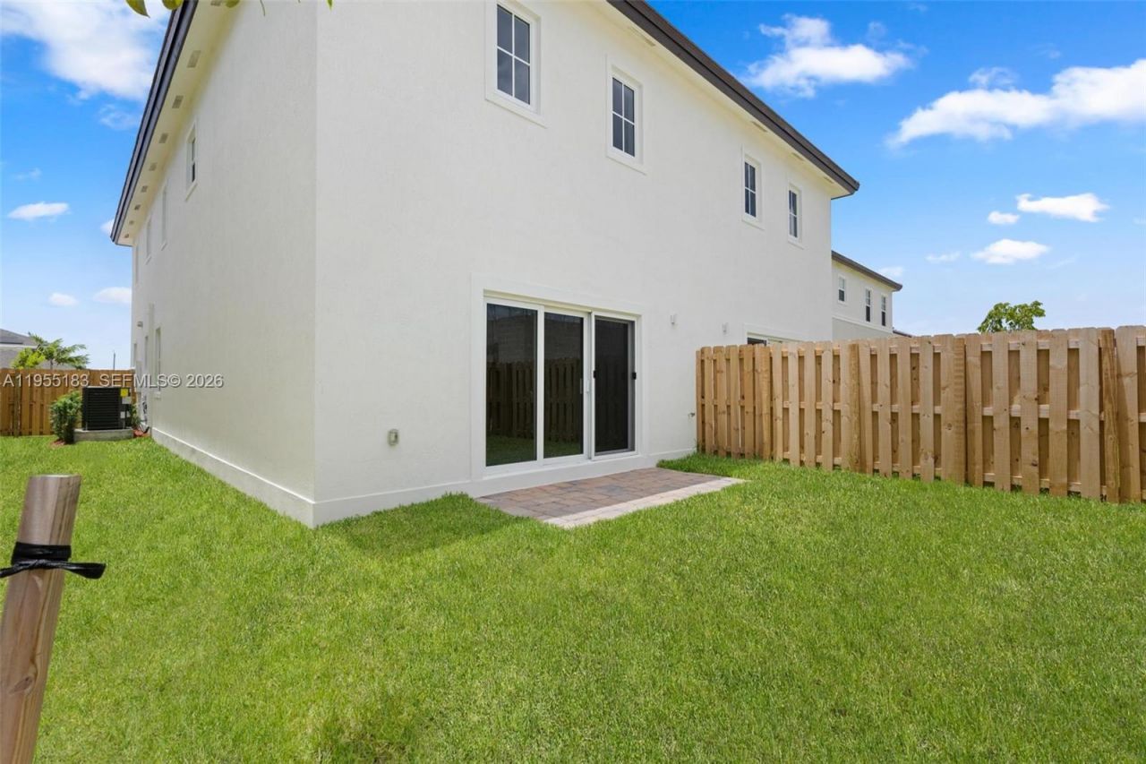 27333 SW 133rd Path, Homestead, FL 33032 Photo
