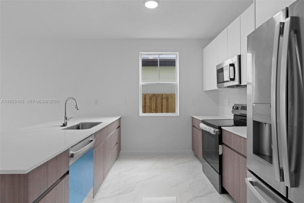 27333 SW 133rd Path, Homestead, FL 33032 Photo
