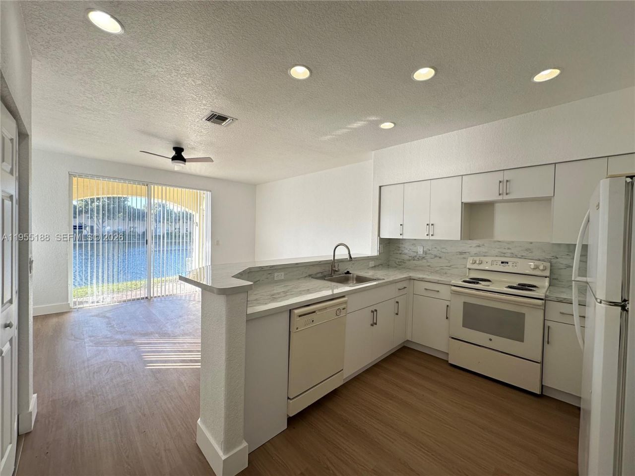 8389 SW 26th St , Unit 101, Miramar, FL 33025 Photo