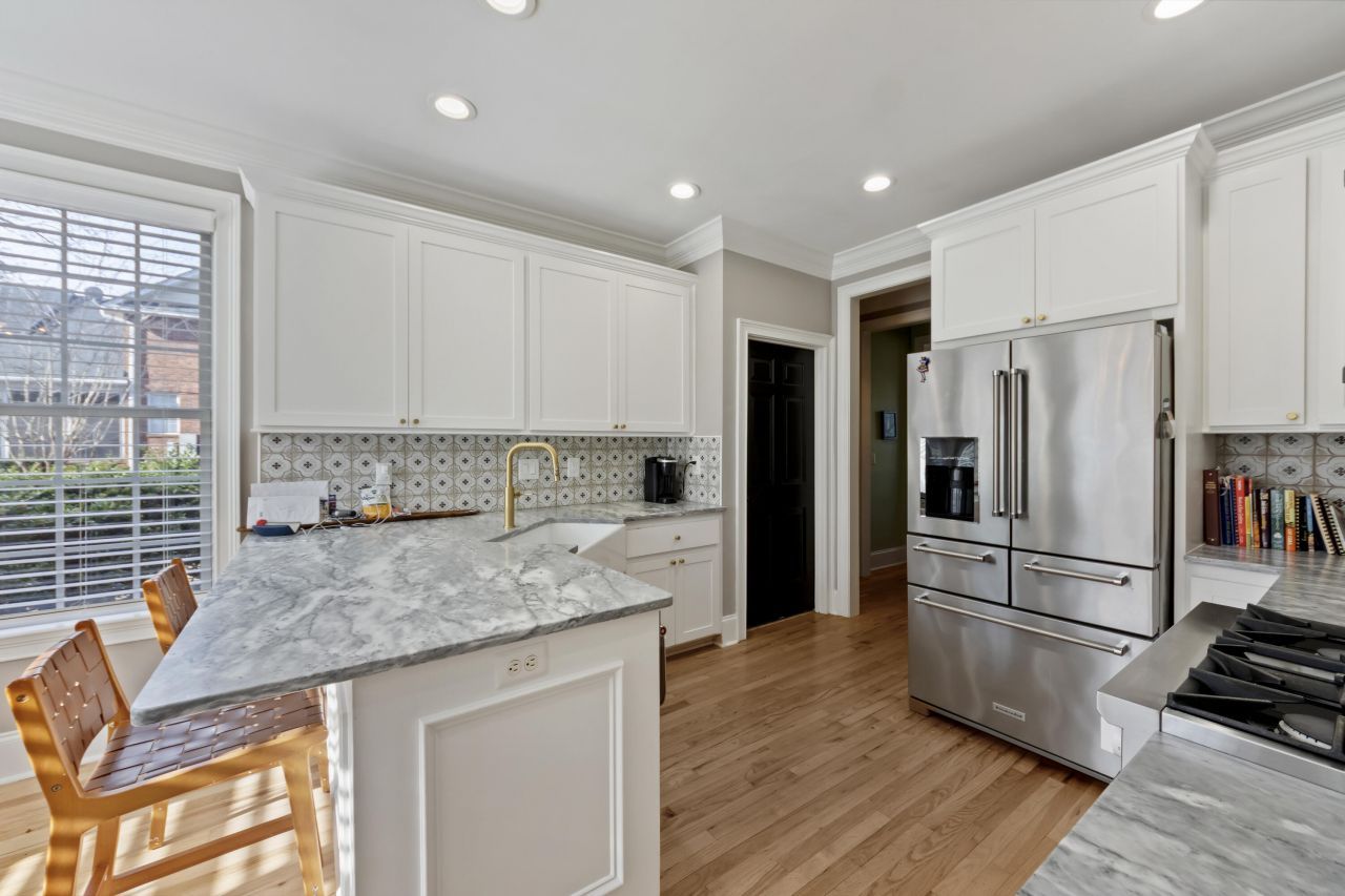 8704 E Fairway Woods Circle Photo 15