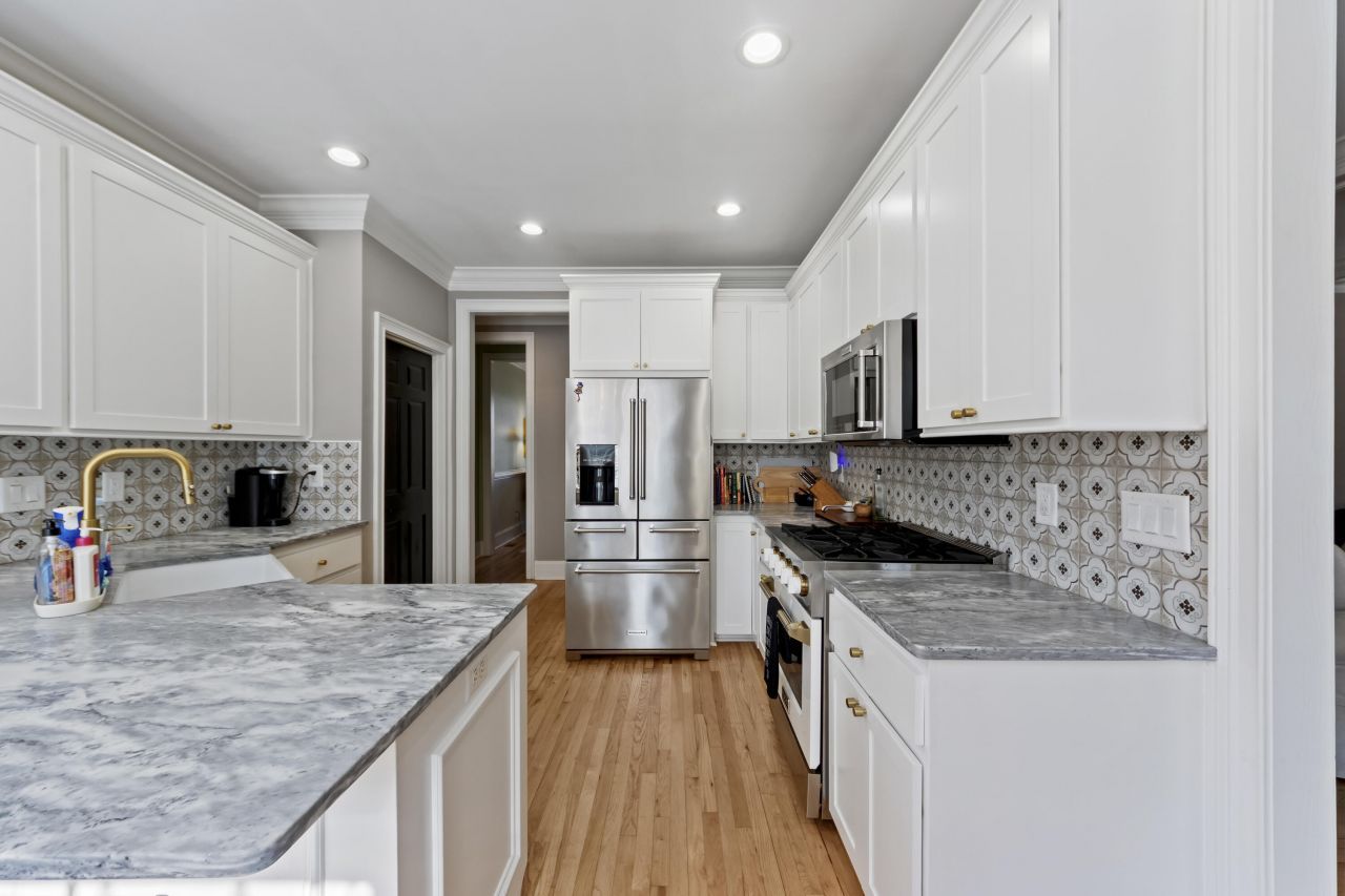 8704 E Fairway Woods Circle Photo 16