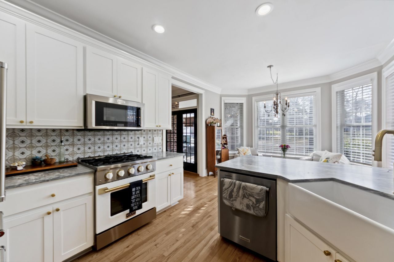 8704 E Fairway Woods Circle Photo 17