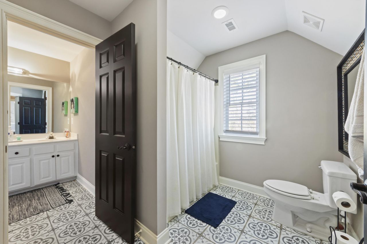 8704 E Fairway Woods Circle Photo 27