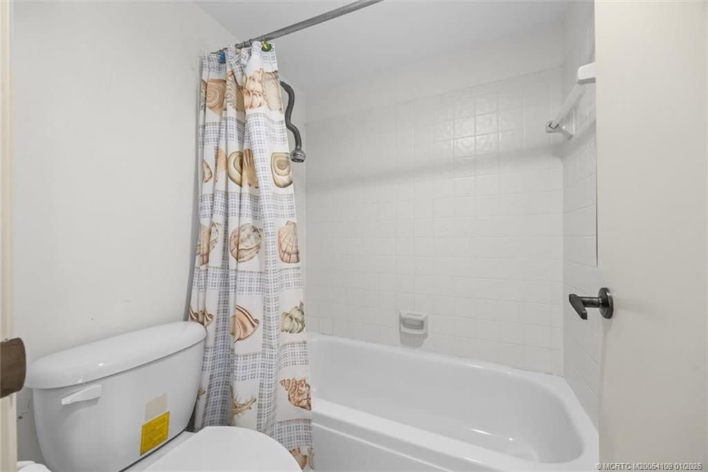 806 SE Central Parkway, Unit 6, Stuart, FL 34994 Photo