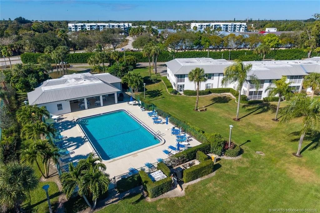 806 SE Central Parkway, Unit 6, Stuart, FL 34994 Photo