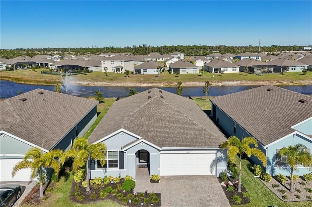 2841 Pillar Coral Ln, North Fort Myers, FL 33903 Photo